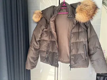 브라운 다운 자켓 퍼 포함 고아 GOA goa