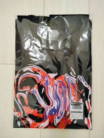 미사용 새상품 B'z FYOP 투어 T셔츠 M 사이즈