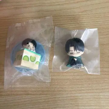 진격의 거인 리바이 잠자는 대원 쁘띠버스