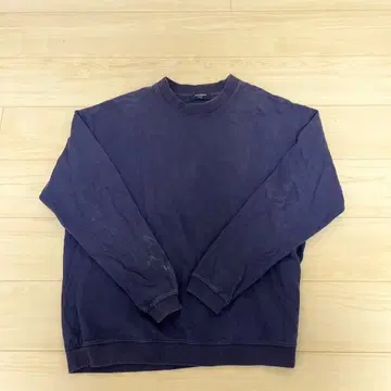 네이비 블루 크루넥 맨투맨