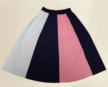 tocco closet 토코 클로젯 무릎 기장 플레어 스커트 다색 사용