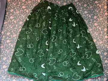 Psycho Apparel 플레어 스커트 L 사이즈