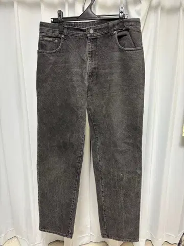 Calvin Klein Jeans 그레이 스트레이트 데님 팬츠