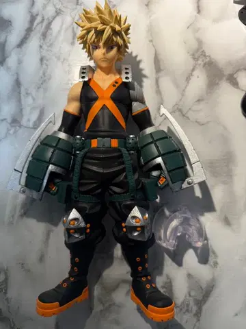 나의 히어로 아카데미아 바쿠고 카츠키 피규어