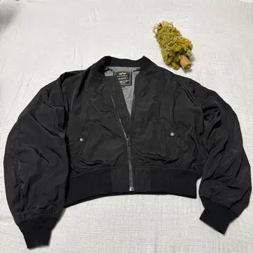 ALPHA INDUSTRIES MA-1 블랙 자켓 M