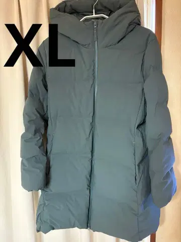 UNIQLO 심리스 다운 코트