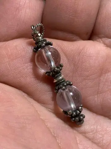 천연 지르콘의 귀한 라운드볼 펜던트