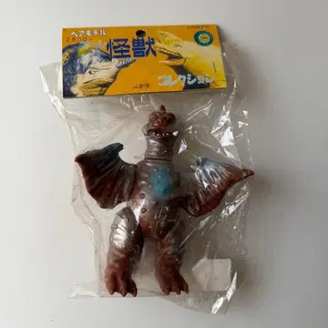 베어모델 올 괴수 컬렉션 페기라 브라운 소프트 비닐 피규어