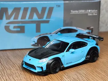 MINIGT LBWK GR86 베이비 블루