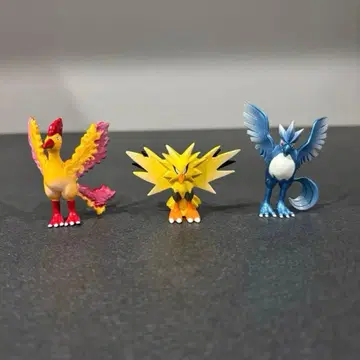 레어 [ 파이어 썬더 프리저 ] 몬코레 초기 전설의 새 포켓몬 피규어