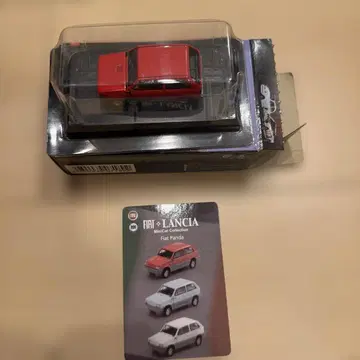 피아트 판다 미니카 빨간색