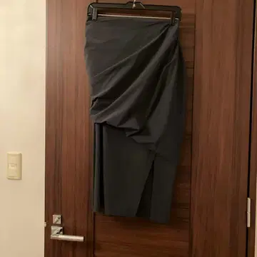 질 샌더 드레이프 디자인 타이트 스커트