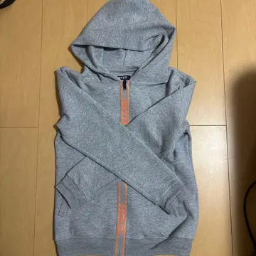 아담스 저글러 후드티