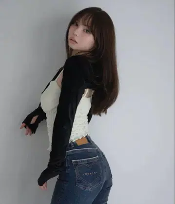 andmary Mei shirring tops black