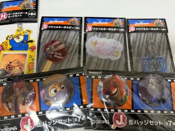 주토피아 복권 주디 홉스 아크릴 키링 캔뱃지 세트