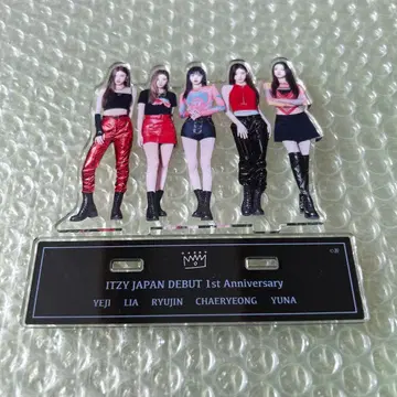 ITZY 일본 데뷔 1주년 아크릴 스탠드