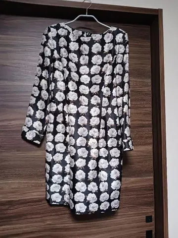 멋진 장미 꽃무늬 긴팔 원피스 9AR