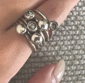 이오세리아니 반지