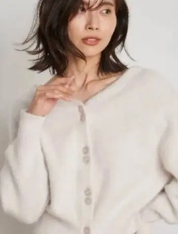 SNIDEL 스나이델 퍼라이크 돌먼 가디건 니트 가디건