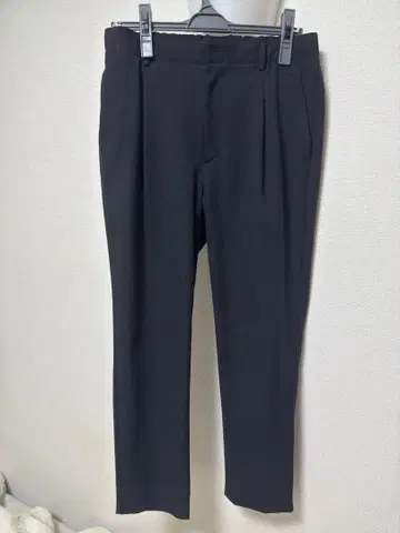 블랙 플리츠 슬랙스 유나이티드 애로우즈 셋업