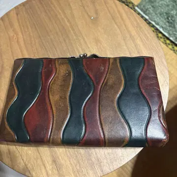 멀티 컬러 가죽 클러치백