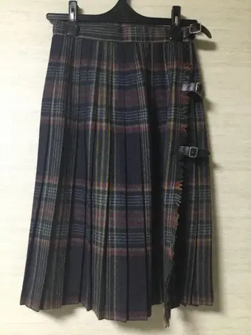 유나이티드 애로우즈 체크 퀼트 스커트