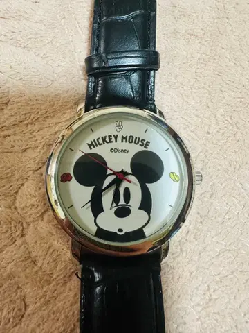 디즈니 미키마우스 손목시계