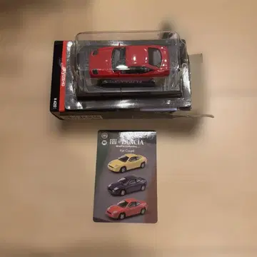 DIECAST 페라리 1/64 빨간색