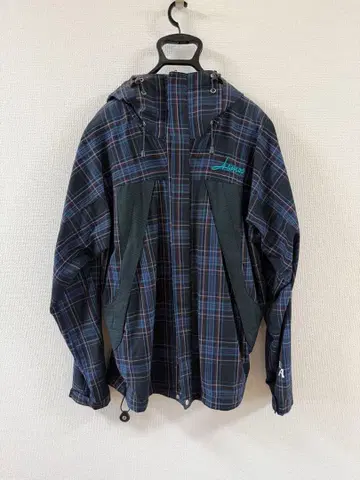 아토모스 atmos 체크 무늬 마운틴 파카