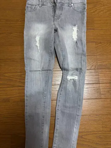 그레이 스키니 데님 데미지 가공