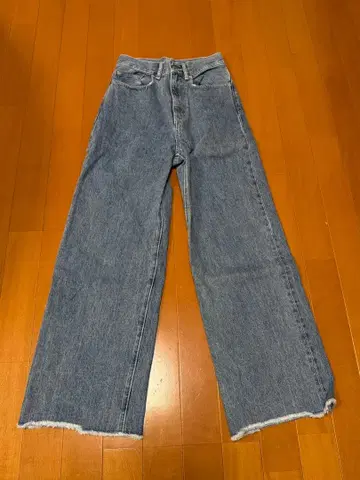 UNITED ARROWS 블루 와이드 레그 데님