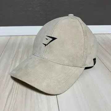 GYMSHARK 짐샤크 캡 베이지