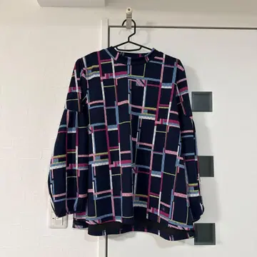 새상품급 chou chou de chouette 기하학 패턴 긴팔 루즈핏