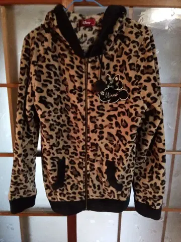 Disney 미니 마우스 레오파드 무늬 후드티