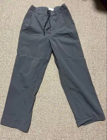 STILL BY HAND PT06244