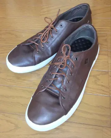 스페리 탑 사이더 브라운 가죽 스니커즈