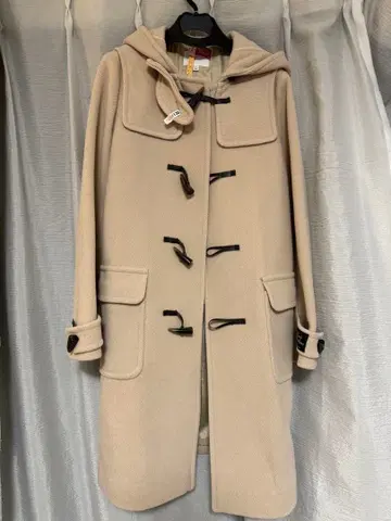 베이지 더플 코트 후드 부착