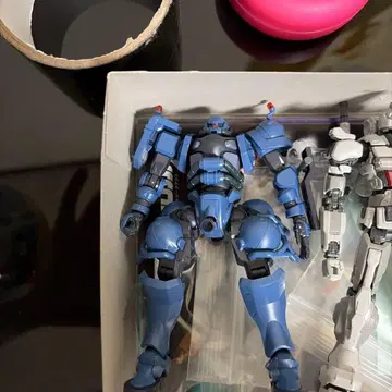 건담 프라모델 HG 복수의 레퀴엠 지크액스 완성품 5체 세트