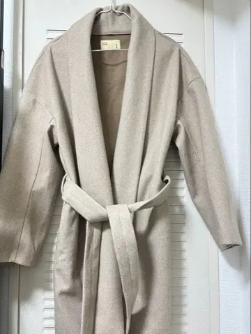 NANO universe 베이지 롱 코트 LB04