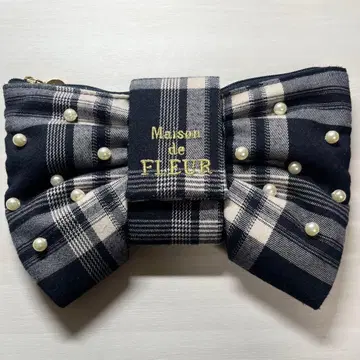 메종 드 플뢰르 펄 리본형 체크 무늬 파우치