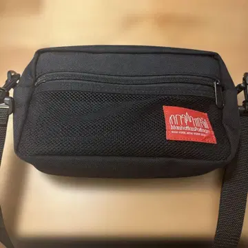 Manhattan Portage 블랙 숄더백