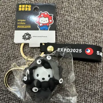 간사이 박람회 산리오 블랙 미야쿠미야쿠 포차코 키링