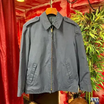 ~80s military sampling right jacket