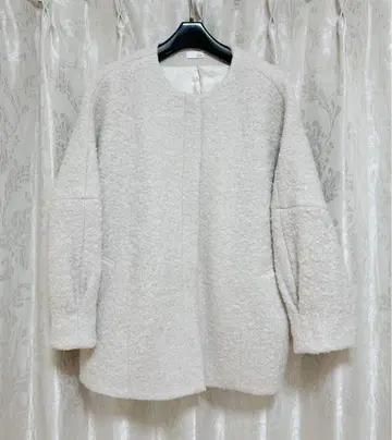 새상품급 엠 도트 코쿤 코트 블라우스 퍼