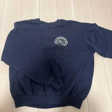 로고 맨투맨 구제 의류