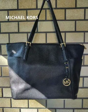MICHAEL KORS 비즈니스 백 A4 수납 가능 블랙