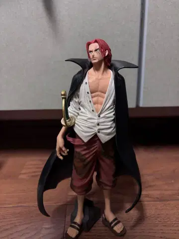 원피스 샹크스 피규어 FILM RED