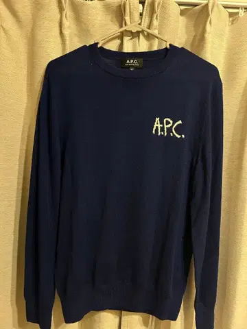 A.P.C. 네이비 스웨터 XS