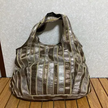 노제스 NOJESS 메탈릭 패치워크 토트백 핸드백