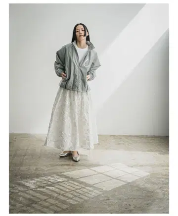 시착만 한 Lig. Iconic Logo 블루종 그레이